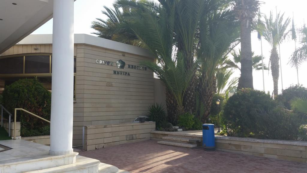 Crown Resorts Henipa Larnaca Exterior foto